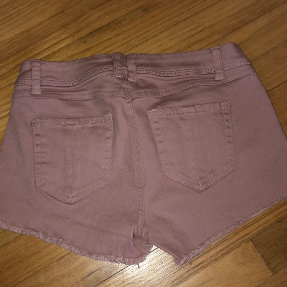 Shorts - Picture 2 of 3